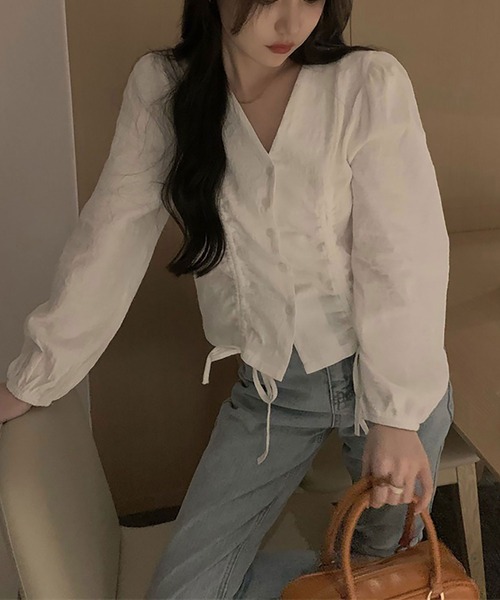 NinaetLina（ニナエリナ）の「シャーリング長袖ブラウス（シャツ/ブラウス・レディース・ホワイト/モカ・L/XL/M）」の6枚目の写真