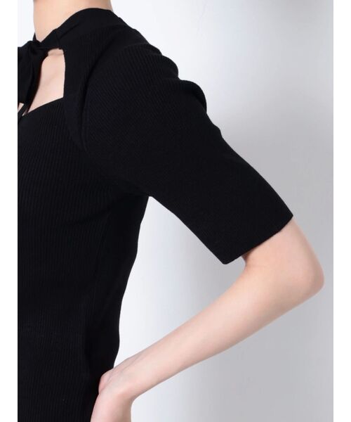 MERCURYDUO(マーキュリーデュオ)の「2WAYリボンカットアウトリブニット(ニット/セーター・レディース・チャコールグレー/オフホワイト/ブラック/ブラウン・FREE)」の17枚目の写真