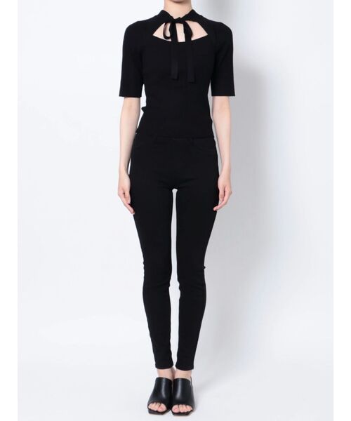 MERCURYDUO(マーキュリーデュオ)の「2WAYリボンカットアウトリブニット(ニット/セーター・レディース・チャコールグレー/オフホワイト/ブラック/ブラウン・FREE)」の20枚目の写真