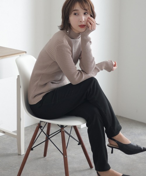 ElegChic(エレグシック)の「裏フリースツイル ウエストゴム パンツ(チノパンツ・レディース・ベージュ/カーキ/ブラック・XL/XXL/4L/L/M)」の1枚目の写真