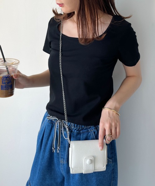 CLEA(クレア)の「ミラー付き/マイクロミニショルダーチェーンバッグ(ショルダーバッグ・レディース・ブラック/サックスブルー/ピンク/ブラウン/ホワイト・FREE)」の9枚目の写真