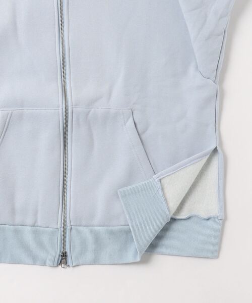 superNova.（スーパーノヴァ）の「Slit big zip parka - cotton wool sweat（パーカー・メンズ・サックスブルー・S/M）」の2枚目の写真