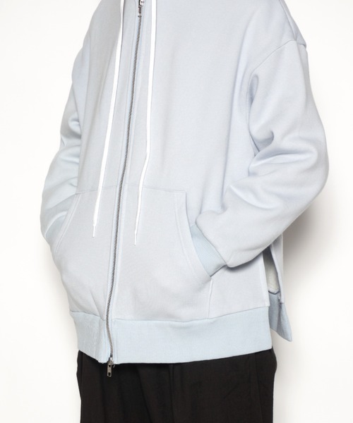 superNova.（スーパーノヴァ）の「Slit big zip parka - cotton wool sweat（パーカー・メンズ・サックスブルー・S/M）」の8枚目の写真