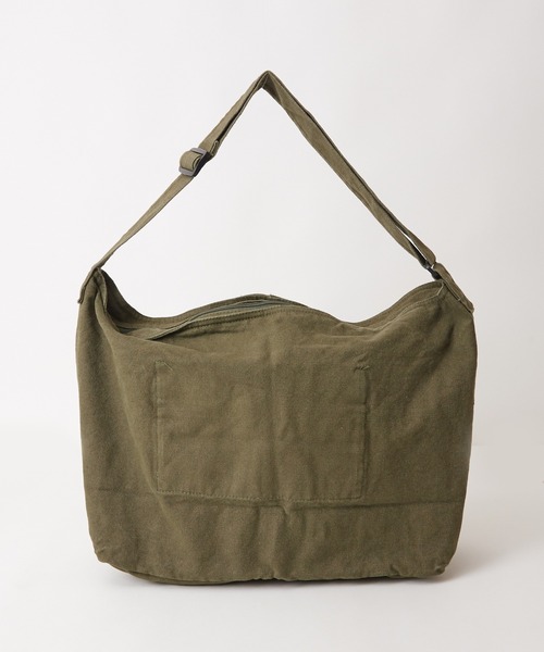 Alite cloth（アリーテクロス）の「キャンバス地ビッグショルダーバッグ（ショルダーバッグ・レディース・レッド/ホワイト/ブラック/カーキ・F）」の13枚目の写真