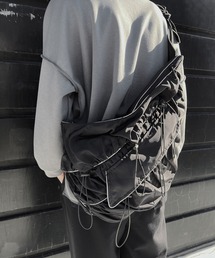 パイピングショルダーバッグ