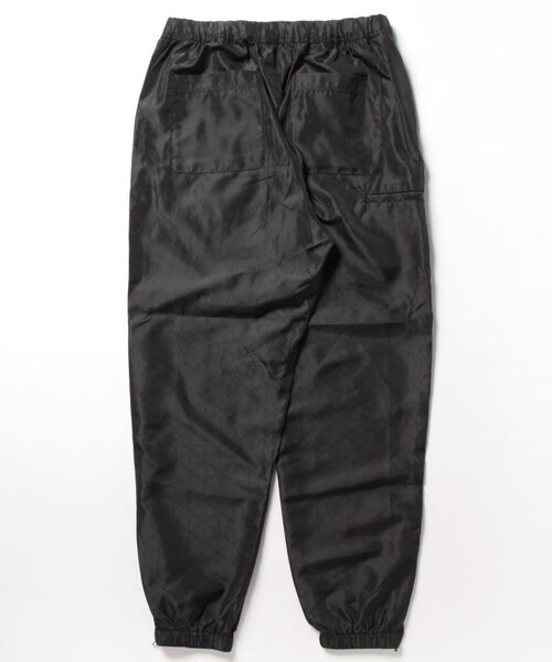 WHITELAND（ホワイトランド）の「WHITELAND/ホワイトランド/NYLON JOGGER PANTS（その他パンツ・メンズ・ブラック・L/M）」の2枚目の写真