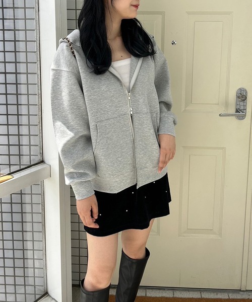 one after another NICE CLAUP(ワンアフターアナザーナイスクラップ)の「オーバーサイズダブルジップパーカー(パーカー・レディース・グレー/チャコールグレー/アイボリー・FREE)」の11枚目の写真