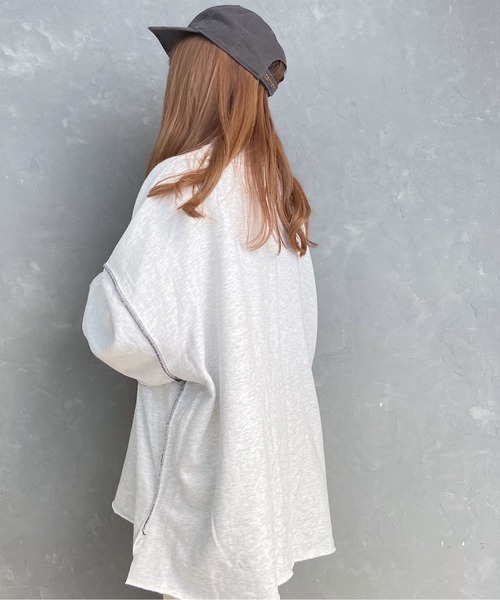 Nana(ナナ)の「カレッジロゴカットオフプルオーバー(Tシャツ/カットソー・レディース・グレー/ブラック・FREE)」の12枚目の写真