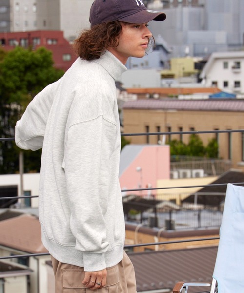 BARK MANHATTAN（バークマンハッタン）の「USAコットン ヘビーウェイト裏起毛 オーバーサイズタートルネックスウェット（スウェット・メンズ・カーキ/モカ/アイボリー/ネイビー/ブラック/アッシュグレー・L/M）」の16枚目の写真