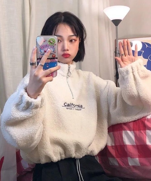 Achic(アシック)の「ロゴハーフジップボアプルオーバー ユニセックス ロゴトップス(その他トップス・レディース・ブラック/アイボリー/ブラウン系その他・M)」の13枚目の写真
