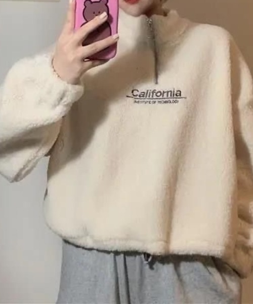 Achic(アシック)の「ロゴハーフジップボアプルオーバー ユニセックス ロゴトップス(その他トップス・レディース・ブラック/アイボリー/ブラウン系その他・M)」の14枚目の写真