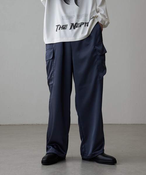 Lui's（ルイス）の「サテンカーゴパンツ（カーゴパンツ・メンズ・ライトグレー/ブラック/チャコールグレー・S/M）」の9枚目の写真