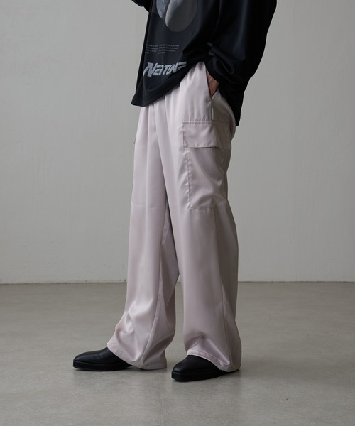 Lui's（ルイス）の「サテンカーゴパンツ（カーゴパンツ）」 - WEAR