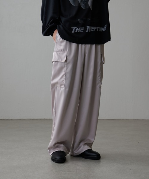 Lui's（ルイス）の「サテンカーゴパンツ（カーゴパンツ・メンズ・ライトグレー/ブラック/チャコールグレー・S/M）」の13枚目の写真