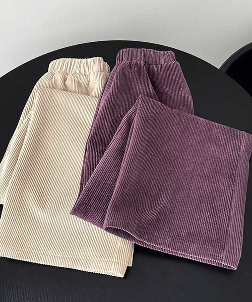 OSYAREVO（オシャレボ）の「コーデュロイ パンツ（その他パンツ・レディース・ベージュ/パープル・MEDIUM/LARGE）」の2枚目の写真