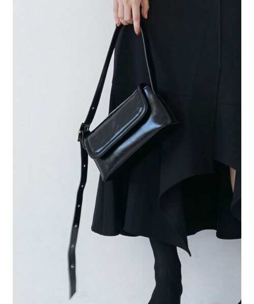 MURUA（ムルーア）の「2WAYベルトバッグ（ショルダーバッグ・レディース・ブラック/ブルー・FREE）」の18枚目の写真