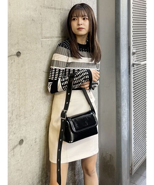 MURUA（ムルーア）の「2WAYベルトバッグ（ショルダーバッグ・レディース・ブラック/ブルー・FREE）」の10枚目の写真