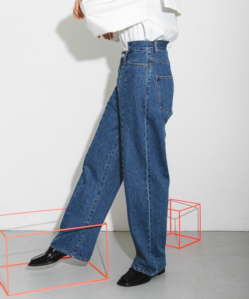 KBF（ケイビーエフ）の「ウエストデザインデニム（デニムパンツ・レディース・ライトブルー/ブルー・36/34/38）」の16枚目の写真