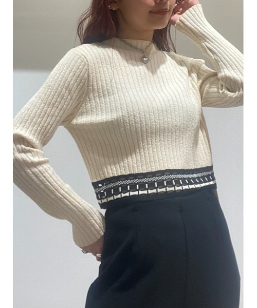 FURFUR（ファーファー）の「ウエストジャガードリブニットトップス（ニット/セーター・レディース・アイボリー/ライトブルー/ブラック・FREE）」の22枚目の写真