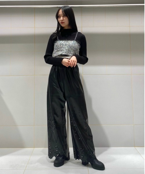 FURFUR（ファーファー）の「ウエストジャガードリブニットトップス（ニット/セーター・レディース・アイボリー/ライトブルー/ブラック・FREE）」の20枚目の写真