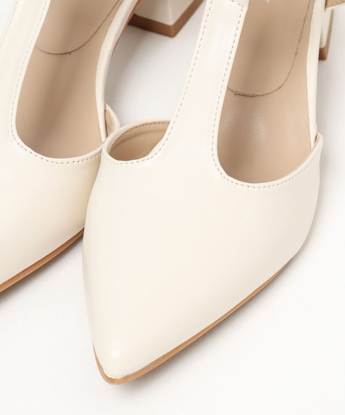 Andemiu（アンデミュウ）の「Tストラップパンプス 994583（パンプス・レディース・ホワイト/ブラック・MEDIUM/LARGE）」の9枚目の写真
