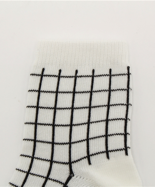 CIAOPANIC TYPY（チャオパニックティピー）の「キッズウィンドペンソックス（ソックス/靴下・キッズ・ホワイト・SMALL/MEDIUM/LARGE）」の2枚目の写真