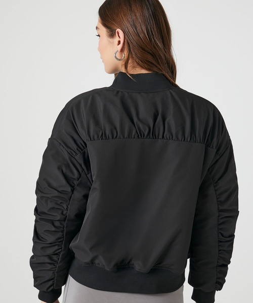 FOREVER 21(フォーエバー トゥエンティーワン)の「シャーリングブルソン(ブルゾン・レディース・ブラック/ベージュ・LARGE/MEDIUM)」の12枚目の写真