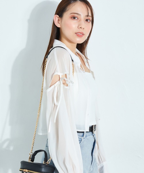 INGNI（イング）の「肩スリットリボンラメシアーショート／シャツ（シャツ/ブラウス・レディース・オフホワイト/ミント/ピンク/ブラック/サックスブルー・M）」の12枚目の写真