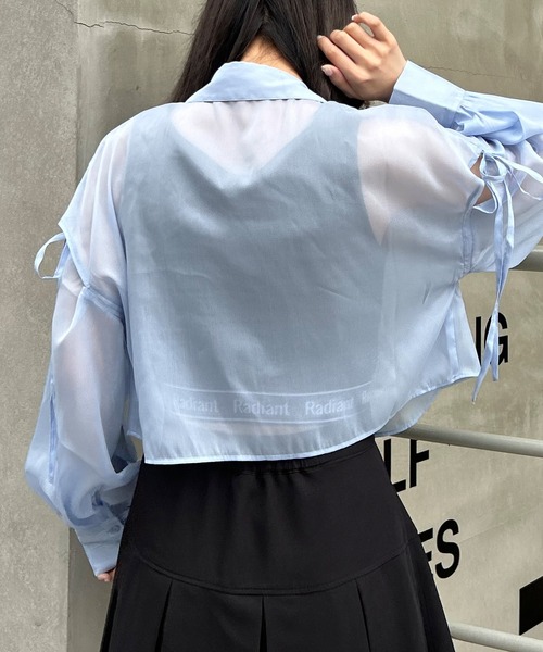 INGNI（イング）の「肩スリットリボンラメシアーショート／シャツ（シャツ/ブラウス・レディース・オフホワイト/ミント/ピンク/ブラック/サックスブルー・M）」の7枚目の写真