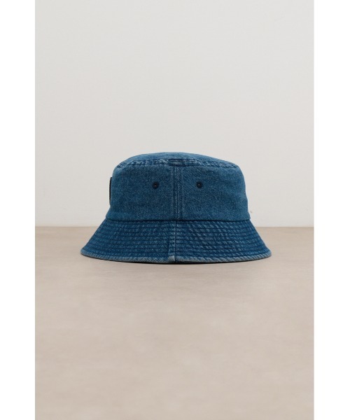 AZUL by moussy（アズールバイマウジー）の「ロゴプレートストーンウォッシュバケットハット（ハット・メンズ・ブルー・FREE）」の5枚目の写真