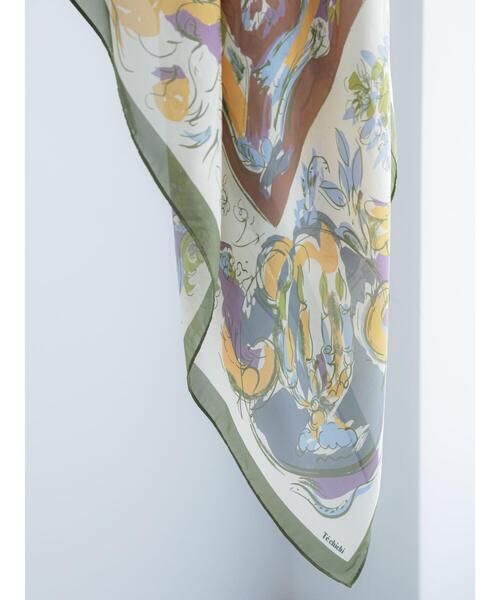 Te chichi（テチチ）の「柄アソートスカーフ（ストール/ショール・レディース・ブラウン/グリーン/ネイビー・F）」の7枚目の写真