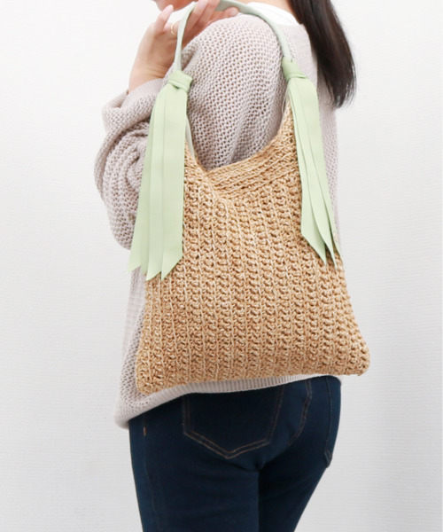 cache cache（カシュ カシュ）の「カシュカシュ cachecache / 下がりグログラン柄編みトートバッグ（かごバッグ・レディース・ブラック/ブルー/グレー/ピンク/グリーン/ベージュ/マスタード・FREE）」の5枚目の写真