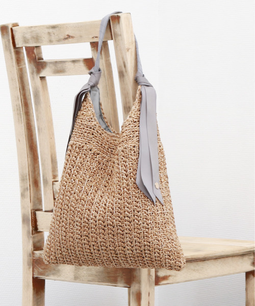 cache cache（カシュ カシュ）の「カシュカシュ cachecache / 下がりグログラン柄編みトートバッグ（かごバッグ・レディース・ブラック/ブルー/グレー/ピンク/グリーン/ベージュ/マスタード・FREE）」の21枚目の写真