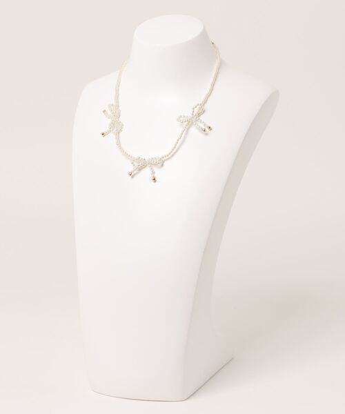 flower（フラワー）の「ビーズリボンネックレス（ネックレス・レディース・ホワイト・FREE）」の5枚目の写真