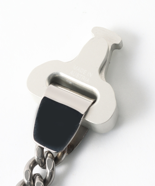 1017 ALYX 9SM(アリクス)の「【1017 ALYX 9SM / 017 アリクス 9SM】METAL BUCKLE NECKLACE(ネックレス・メンズ・シルバー・MEDIUM)」の6枚目の写真