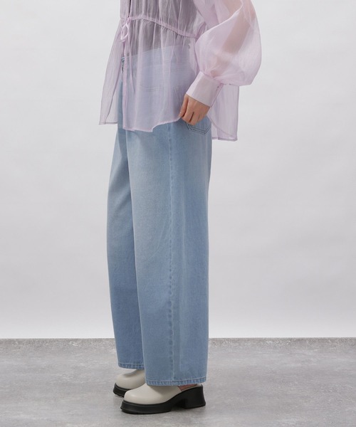 LAKOLE（ラコレ）の「カーブシルエットデニムパンツ / 112952（デニムパンツ・レディース・ブラック/ライトブルー/ブルー・SMALL/MEDIUM/LARGE）」の11枚目の写真