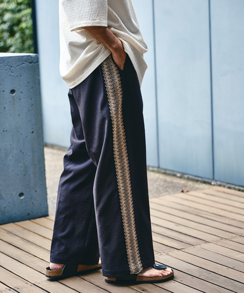 EDIFICE（エディフィス）の「シャンタン サイドライン ワイド イージーパンツ（その他パンツ・メンズ・ベージュ/ブラック・LARGE/MEDIUM）」の20枚目の写真