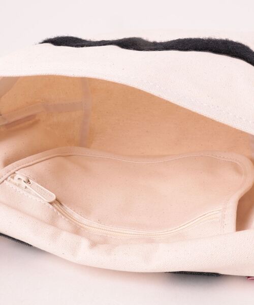 Manhattan Portage(マンハッタンポーテージ)の「Casual Messenger Bag JR FZP Canvas Lite 24(メッセンジャーバッグ・レディース・ブルー/ナチュラル・SMALL)」の19枚目の写真