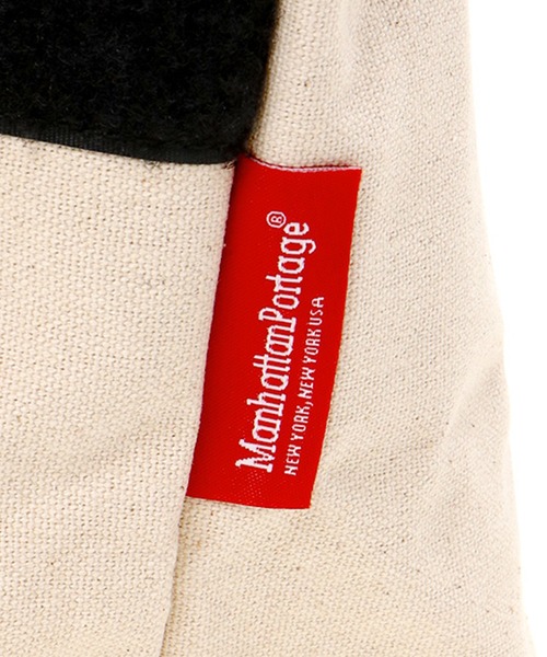 Manhattan Portage(マンハッタンポーテージ)の「Casual Messenger Bag JR FZP Canvas Lite 24(メッセンジャーバッグ・レディース・ブルー/ナチュラル・SMALL)」の13枚目の写真