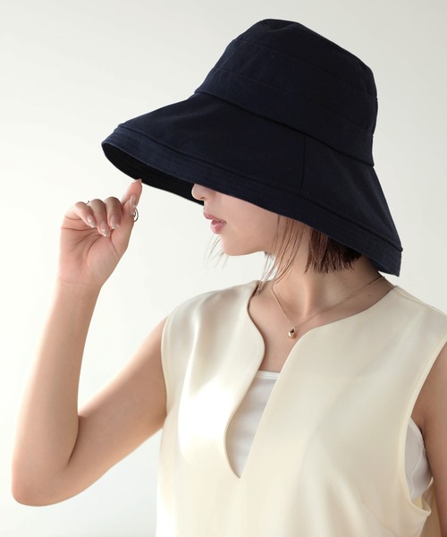 Little&More(リトルアンドモア)の「バケットハット 綿麻 あご紐 ワイヤー入り(ハット・レディース・カーキ/ブラック/ブルー/ベージュ/ネイビー・FREE)」の9枚目の写真