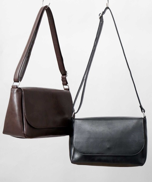 スプリットレザー(牛床革) フラップ ショルダーバッグ B5対応(ショルダーバッグ)|REGiSTA(レジスタ) スプリットレザー(牛床革) フラップ ショルダーバッグ B5対応(ショルダーバッグ)|REGiSTA(レジスタ)