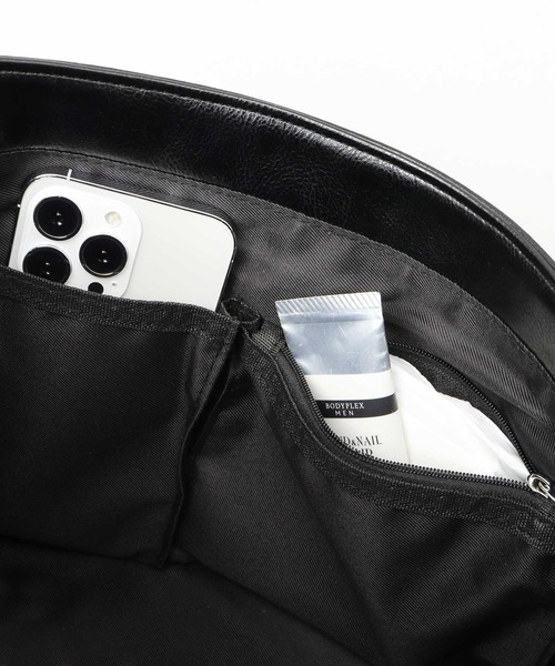 スプリットレザー(牛床革) フラップ ショルダーバッグ B5対応(ショルダーバッグ)|REGiSTA(レジスタ) スプリットレザー(牛床革) フラップ ショルダーバッグ B5対応(ショルダーバッグ)|REGiSTA(レジスタ)