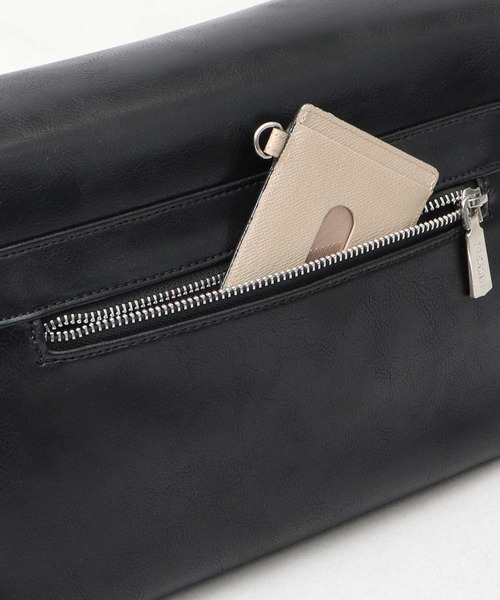 スプリットレザー(牛床革) フラップ ショルダーバッグ B5対応(ショルダーバッグ)|REGiSTA(レジスタ) スプリットレザー(牛床革) フラップ ショルダーバッグ B5対応(ショルダーバッグ)|REGiSTA(レジスタ)