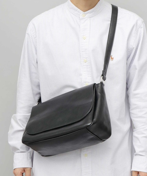 スプリットレザー(牛床革) フラップ ショルダーバッグ B5対応(ショルダーバッグ)|REGiSTA(レジスタ) スプリットレザー(牛床革) フラップ ショルダーバッグ B5対応(ショルダーバッグ)|REGiSTA(レジスタ)