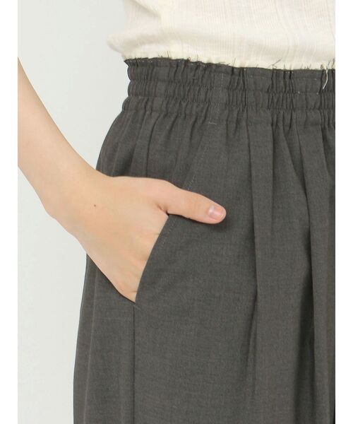 Ungrid（アングリッド）の「カットオフデザインラフタックパンツ（その他パンツ・レディース・グリーン系その他/チャコールグレー・MEDIUM/SMALL）」の3枚目の写真