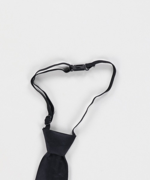 SPINNS（スピンズ）の「クロスチャームネクタイ（ネクタイ・レディース・ブラック・ONESIZE）」の5枚目の写真