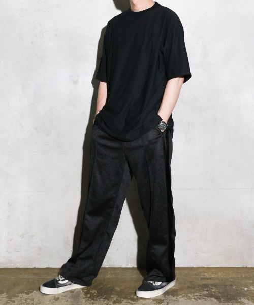 SUNNY  SPORTS（サニースポーツ）の「SUNNY SPORTS / サニースポーツ BASIC CREW TEE Primeflex ベーシック オーバーサイズ クルーネック Tシャツ プライムフレックス（Tシャツ/カットソー・メンズ・ブラック/ブラウン/ホワイト・MEDIUM/X-LARGE/XX-LARGE/X-SMALL/LARGE）」の17枚目の写真