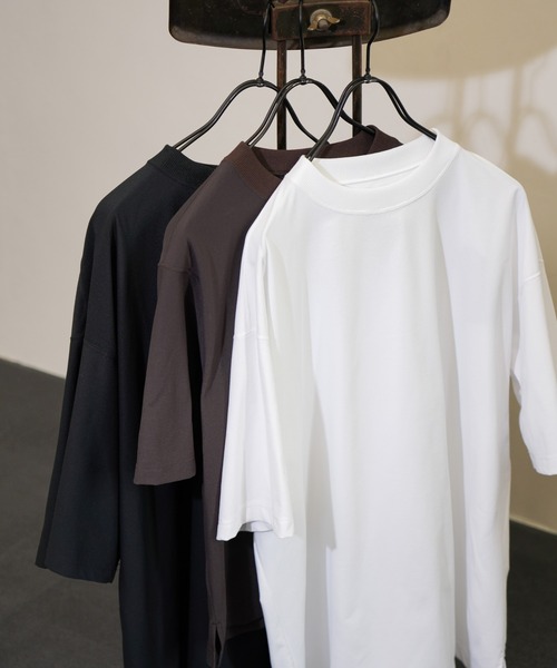 SUNNY  SPORTS（サニースポーツ）の「SUNNY SPORTS / サニースポーツ BASIC CREW TEE Primeflex ベーシック オーバーサイズ クルーネック Tシャツ プライムフレックス（Tシャツ/カットソー・メンズ・ブラック/ブラウン/ホワイト・MEDIUM/X-LARGE/XX-LARGE/X-SMALL/LARGE）」の14枚目の写真