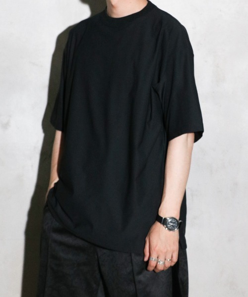 SUNNY  SPORTS（サニースポーツ）の「SUNNY SPORTS / サニースポーツ BASIC CREW TEE Primeflex ベーシック オーバーサイズ クルーネック Tシャツ プライムフレックス（Tシャツ/カットソー・メンズ・ブラック/ブラウン/ホワイト・MEDIUM/X-LARGE/XX-LARGE/X-SMALL/LARGE）」の6枚目の写真