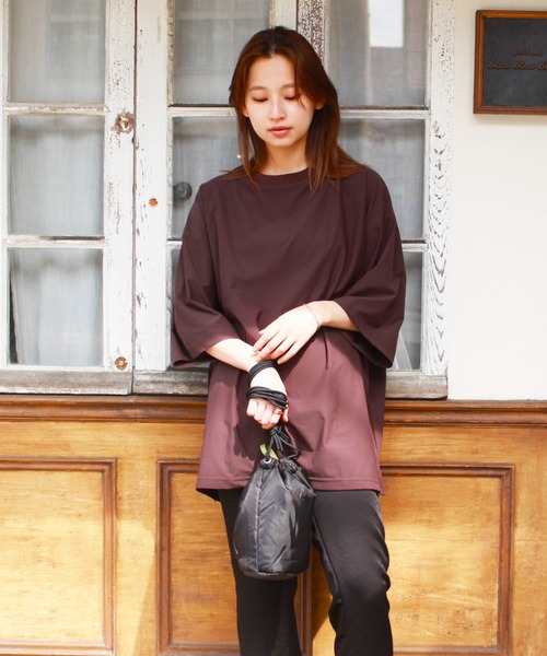 SUNNY  SPORTS（サニースポーツ）の「SUNNY SPORTS / サニースポーツ BASIC CREW TEE Primeflex ベーシック オーバーサイズ クルーネック Tシャツ プライムフレックス（Tシャツ/カットソー・メンズ・ブラック/ブラウン/ホワイト・MEDIUM/X-LARGE/XX-LARGE/X-SMALL/LARGE）」の4枚目の写真